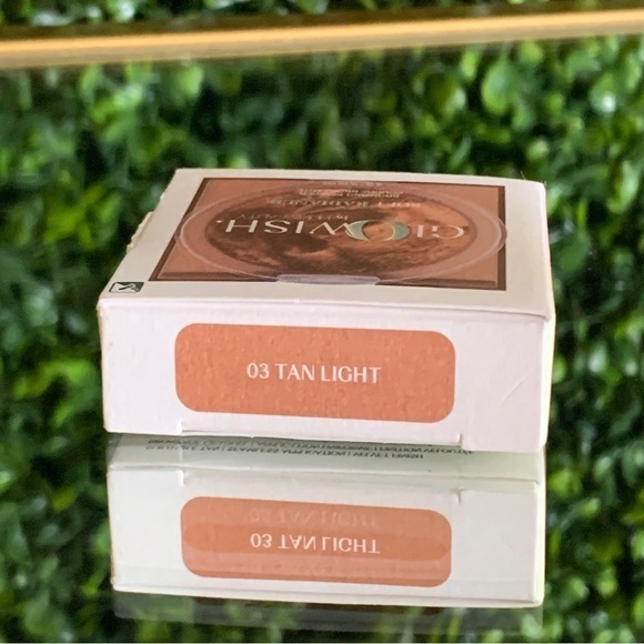 Huda GloWish TAN LIGHT 3 Soft Radiance Bronzing Powder | NEW | Mini - Picture 3 of 14